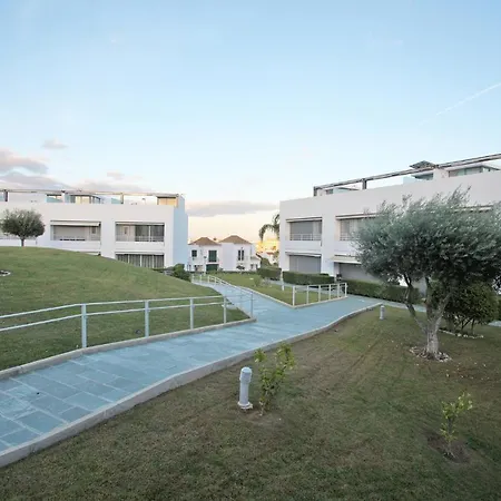 Believe In Dream, Apartamento Moderno Com Piscina Em Διαμέρισμα *